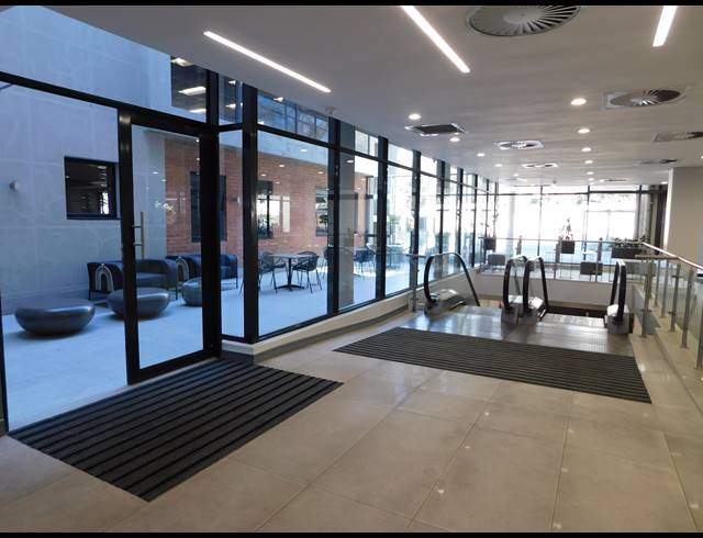 329M² OFFICE TO LET IN WAVERLEY